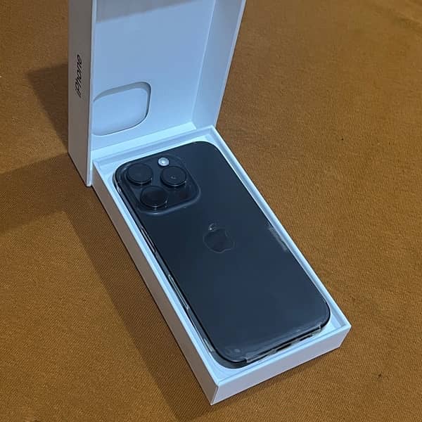 iPhone 15 PRO NON PTA JV 128GB with complete Box 1