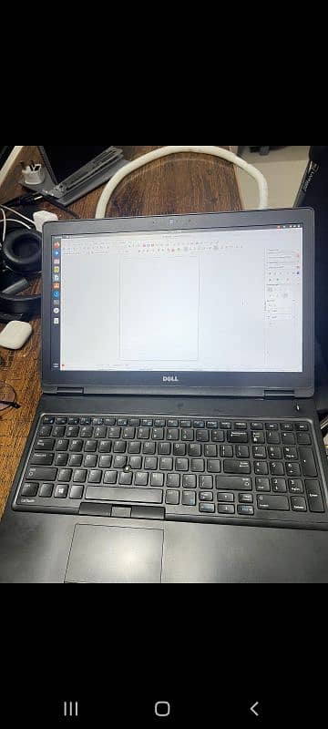 Dell latitute 5580 16 GB 1