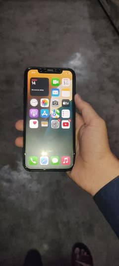 i phone Xr 0