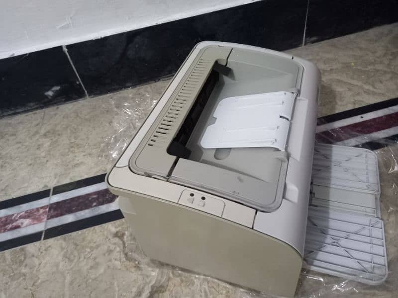 HP p1005 Printer 2