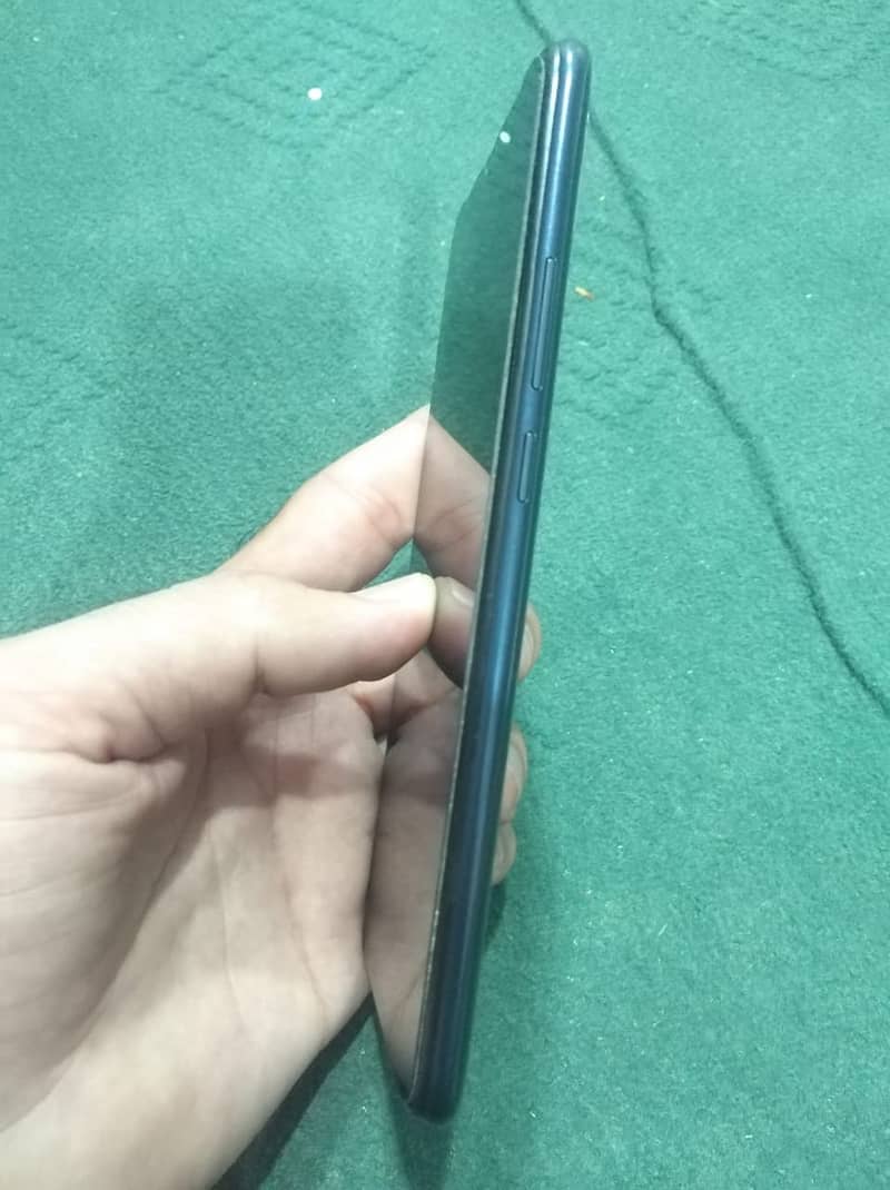 Oppo A35 3