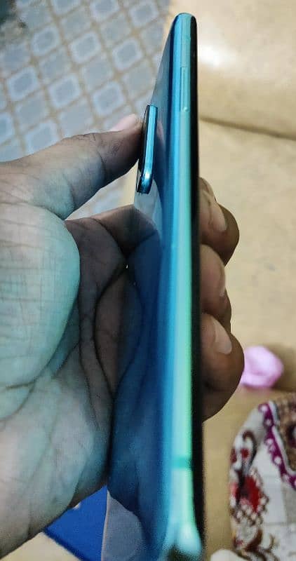 OnePlus 8 Pro Dual PTA Green Line 6