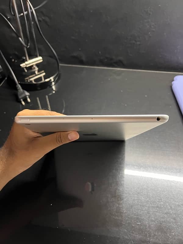 Apple Ipad 8 Generation 8