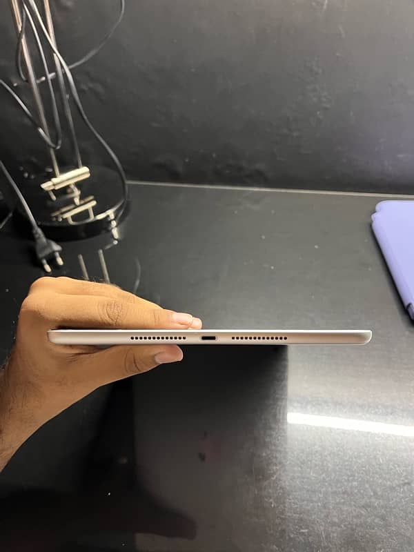 Apple Ipad 8 Generation 9