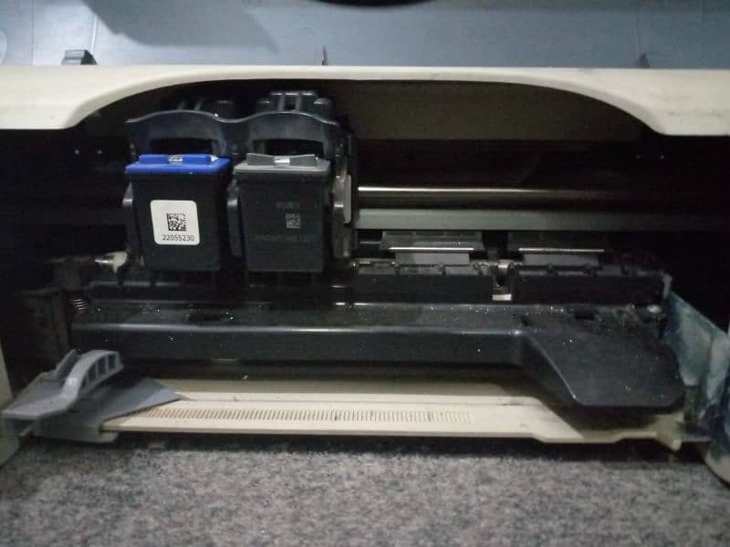 HP Deskjet 3744 Printer 2