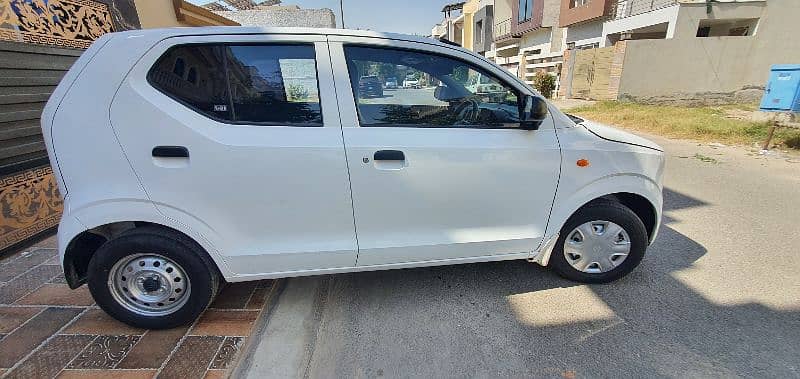 Suzuki Alto 2022 17