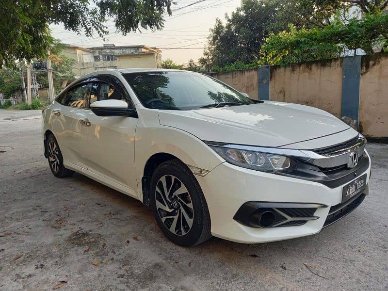 Honda Civic Oriel 1.8 2016 1