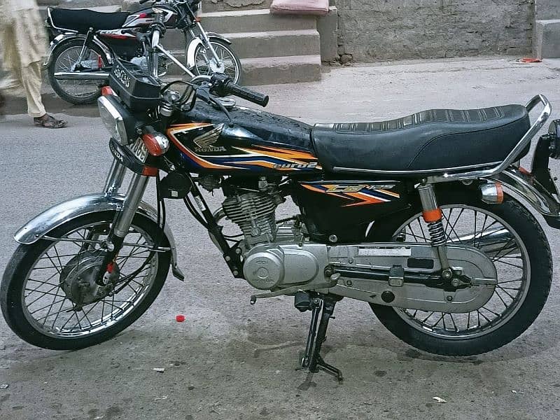 Honda 125 2018 model 10 bay 10 kandishan a 1 Honda h 0