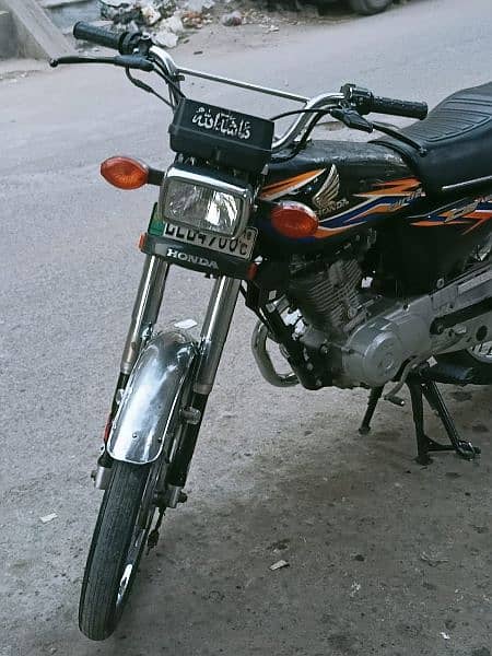 Honda 125 2018 model 10 bay 10 kandishan a 1 Honda h 2