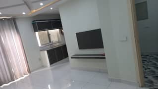 1 BED BRAND NEW LUXURY GOOD EXCELLENT CONDITION FLAT IDEAL FLAT FOR RENT IN BAHRIA TOWN LAHORE