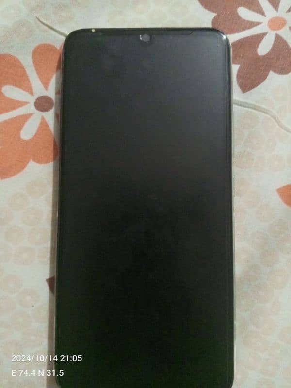 vivo Y17  koi fault nahi  ,non pta 6 ,128 0