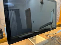 Apple Thunderbolt 27” display 2-pin with converter