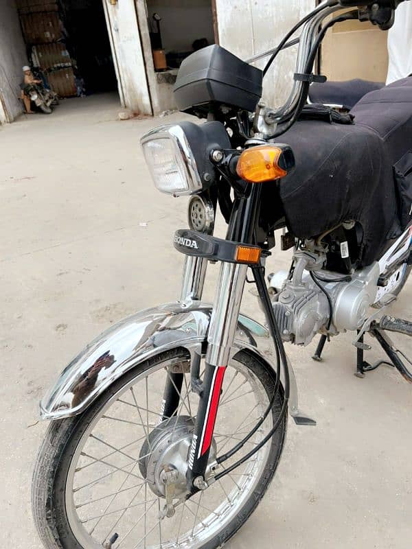 Honda CD 70 cc 2024 Model 1