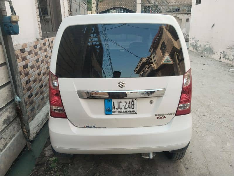 Suzuki Wagon R 2018 4