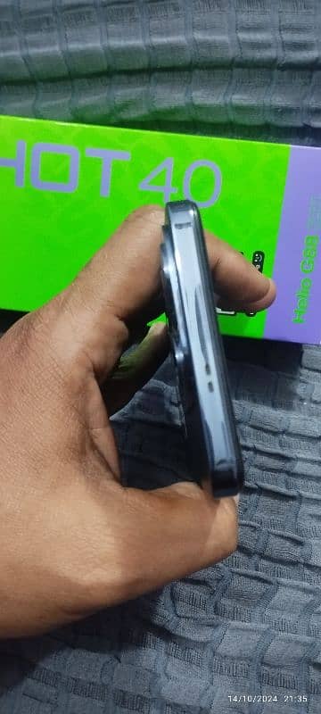 infinix hot40 1