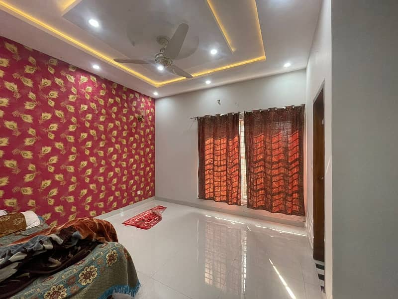 Upper Portion Of 10 Marla Available For Rent In Bahria Town Lahore 5