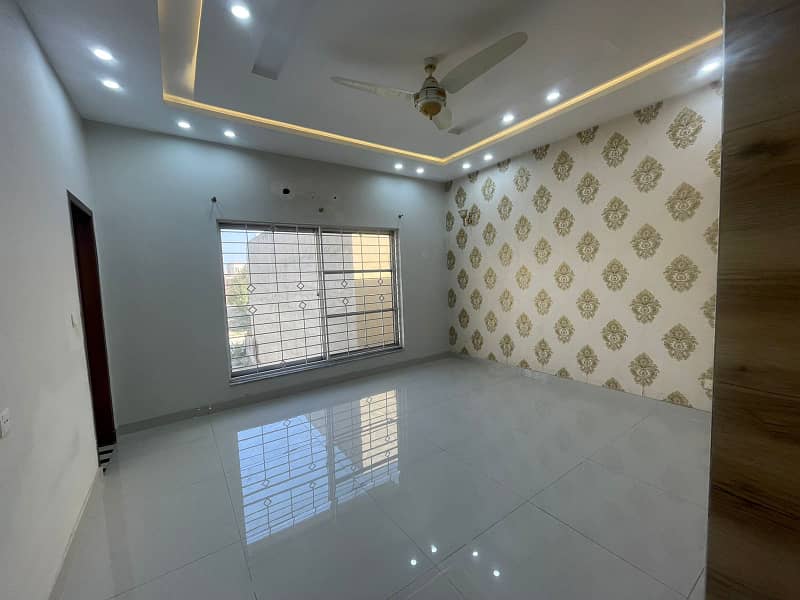 Upper Portion Of 10 Marla Available For Rent In Bahria Town Lahore 8