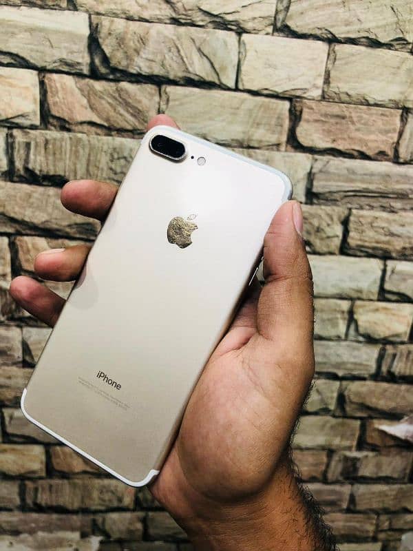 iphone 7plus 128gb Pta Approved 1