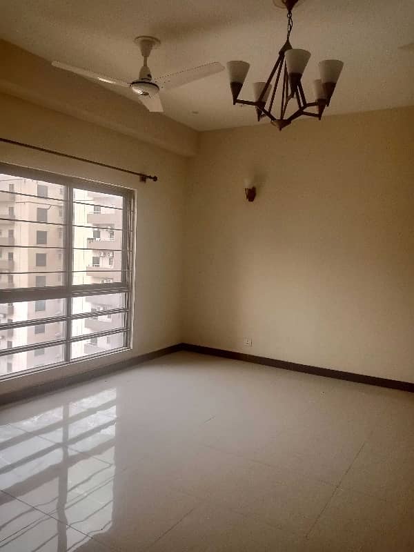 3 Bedroom Askari Flat Available For Rent In Tower 3 DHA Phase 5 Islamabad 1