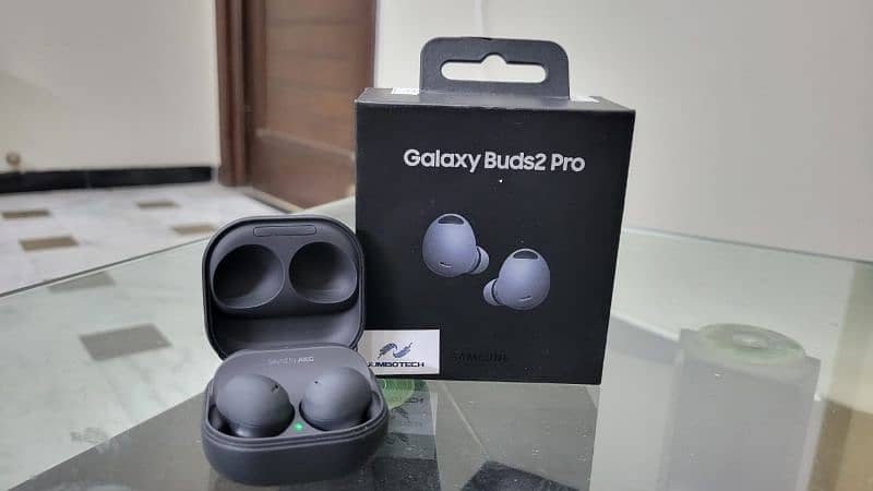 Samsung Galaxy bud2 Pro 1