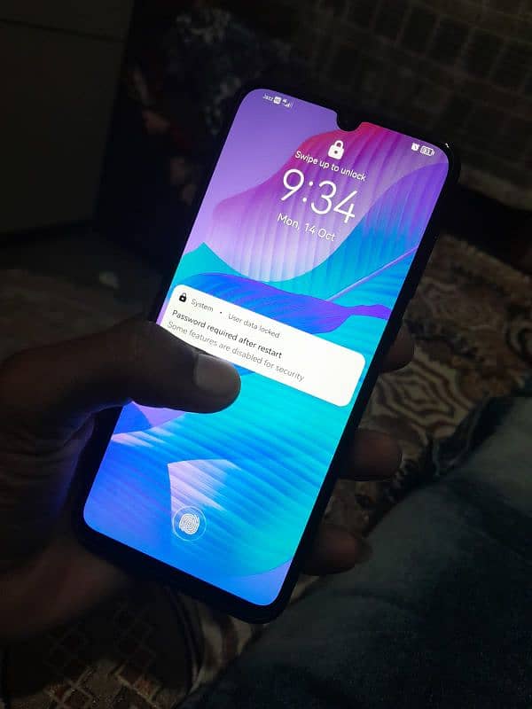 Huawei Y8p 5