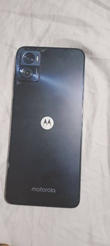 moto e22 6