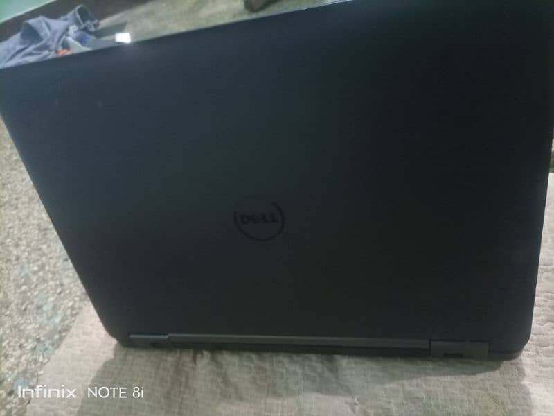 I5 4th Generation e5440 8GB ram 256 ssd 5