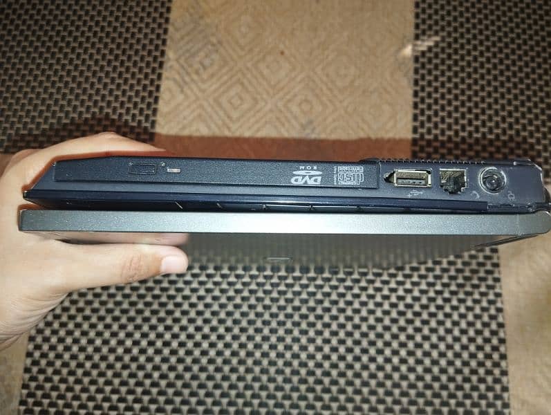 Laptop compaq 2510p 6