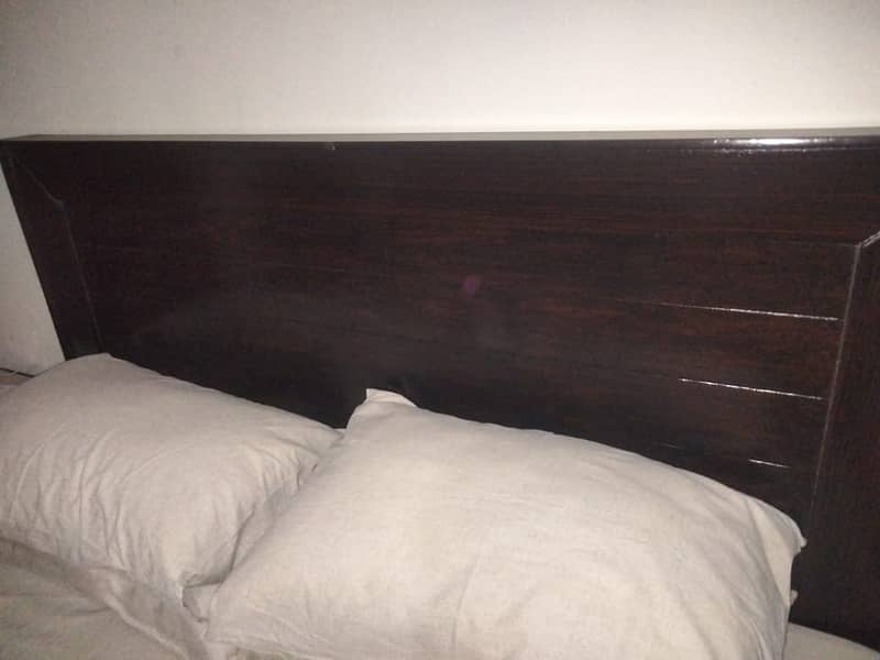 Bed Set | Bed | 2 Side Table | urgent sale 2