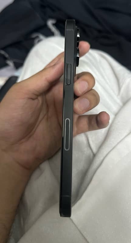 Apple iPhone 14 Pro Max 128 GB Space Black Non-PTA 2