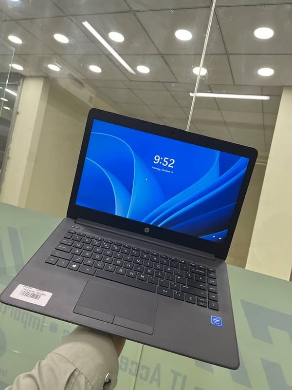 Hp Notebook 240 G7 celeron minimum budget laptop for Sale 1