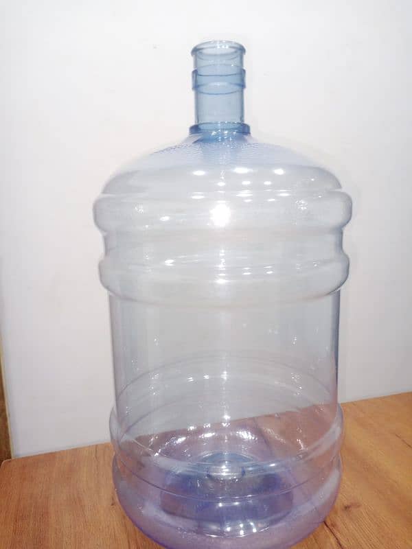 Water dispenser bottle 0