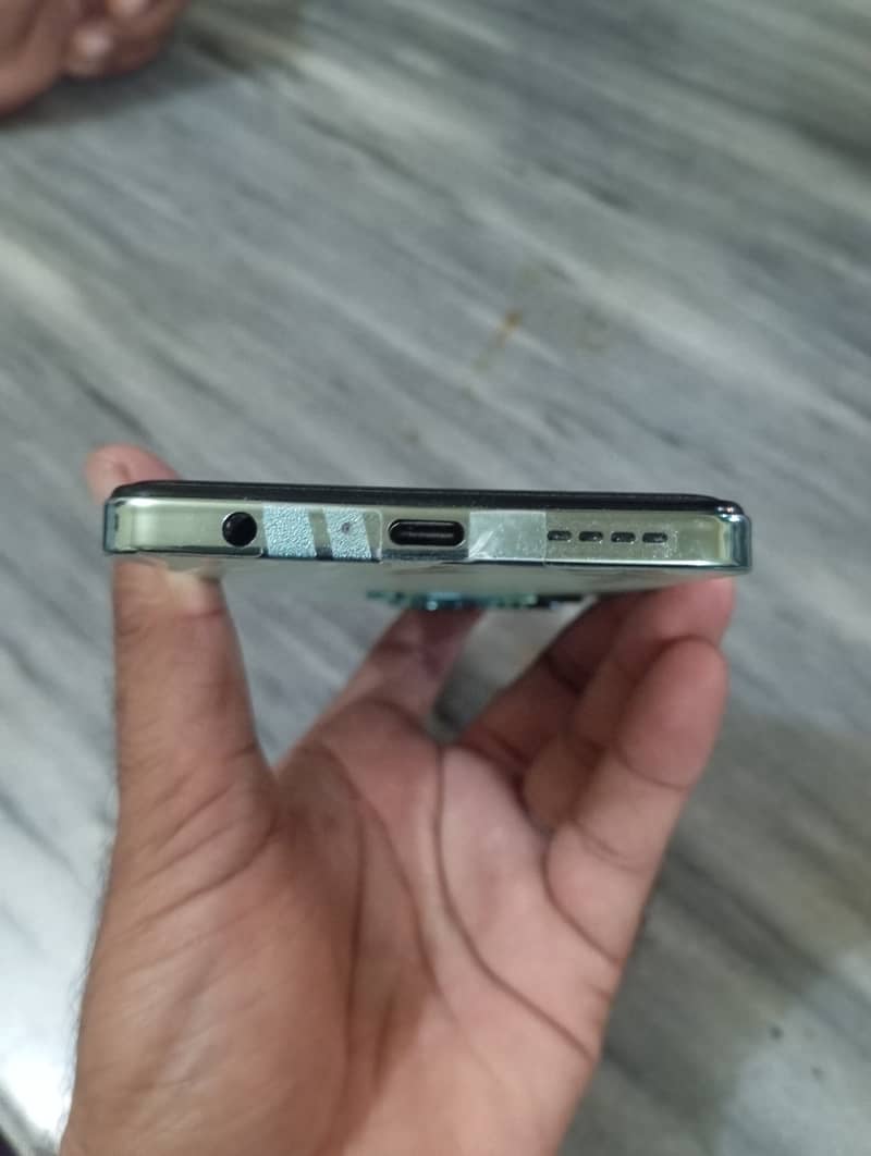 Infinix Hot 40 2