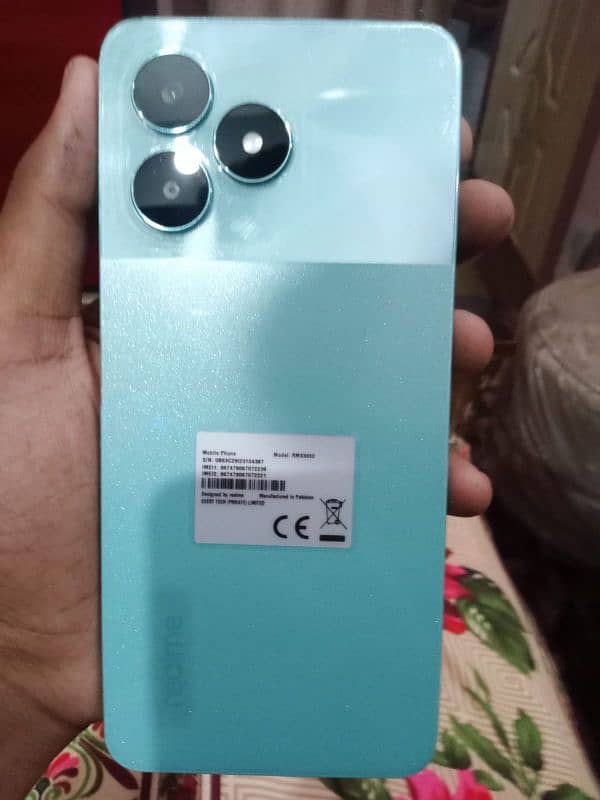 2 month use hoa ha piece bilkul fresh ha koe 4gb ram memory 128 0