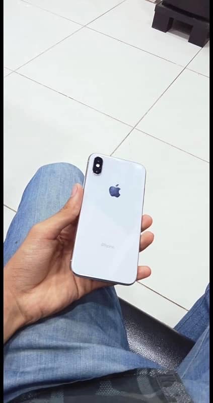 iPhone X 64 gb PTA Approved 1