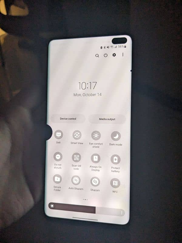 Samsung Galaxy S10+ 1