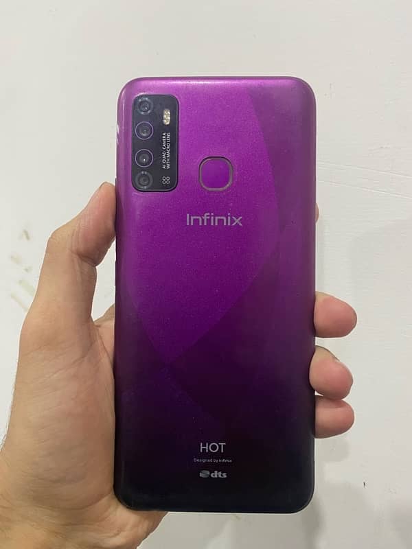 infinix hot 9  4/128 for sale full box 2