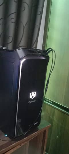 Gaming pc xeon 1240v2 rx570 exchange possible negotiable