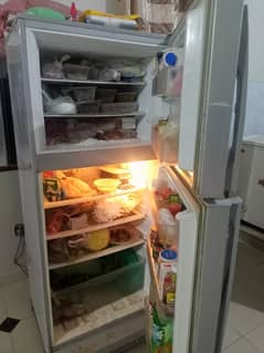 Pel refrigerator in good working condition