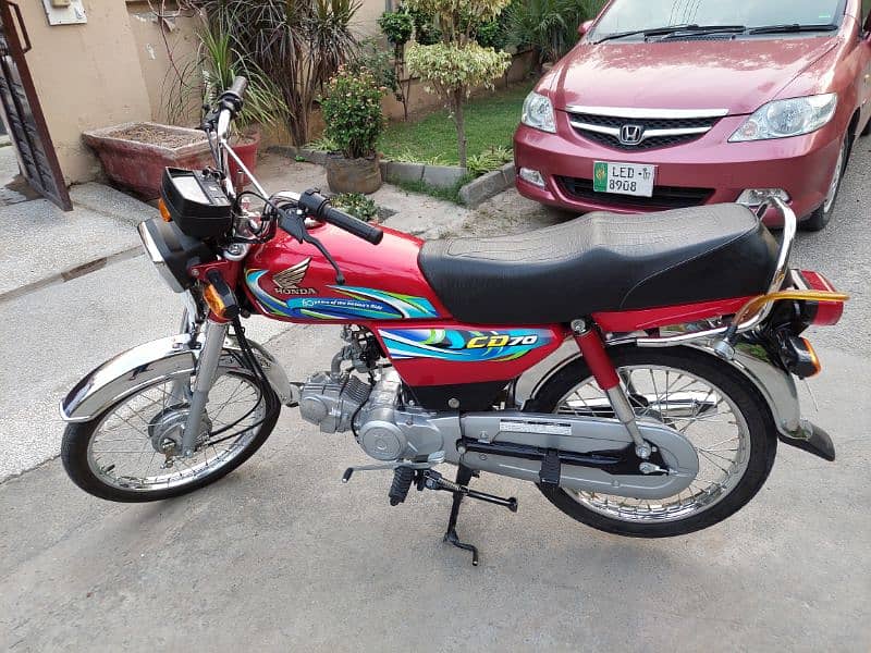 Honda cd 70 Red color good condition like new bike 0