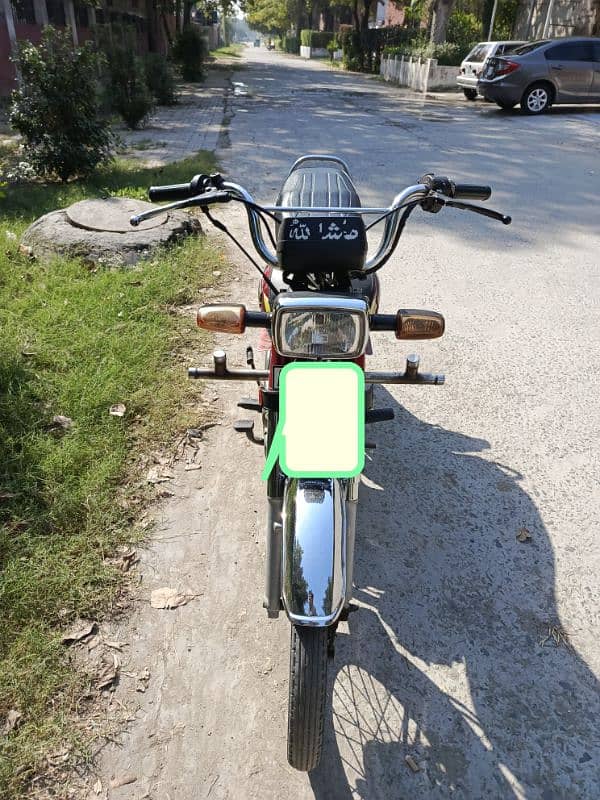 Honda 70 Good condition 10/9.5 5