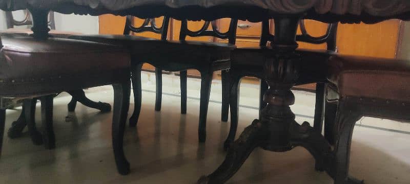 Dinning Table With 10 Chairs 2