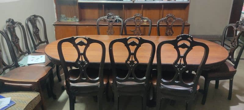 Dinning Table With 10 Chairs 3