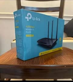 TP-Link 11N 450 Mbps Router - Black, Fast & Secure Router 0