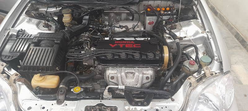 Honda Civic VTi 1996 13