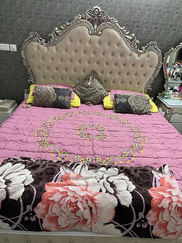 Modern Sytle Bed Set 1