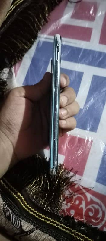 vivo s1 4+1/128 no box only mobile 3