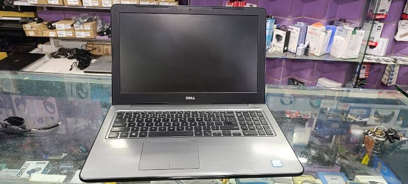 Dell Inspiron 5567 i7 7th Gen, 8 RAM, 128 SSD 500 HARD DRIVE 4