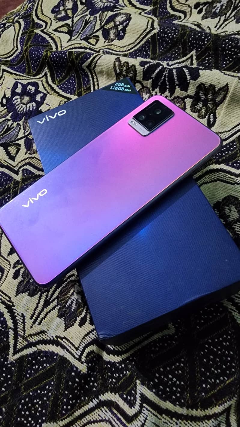 Vivo v20 8/128 0