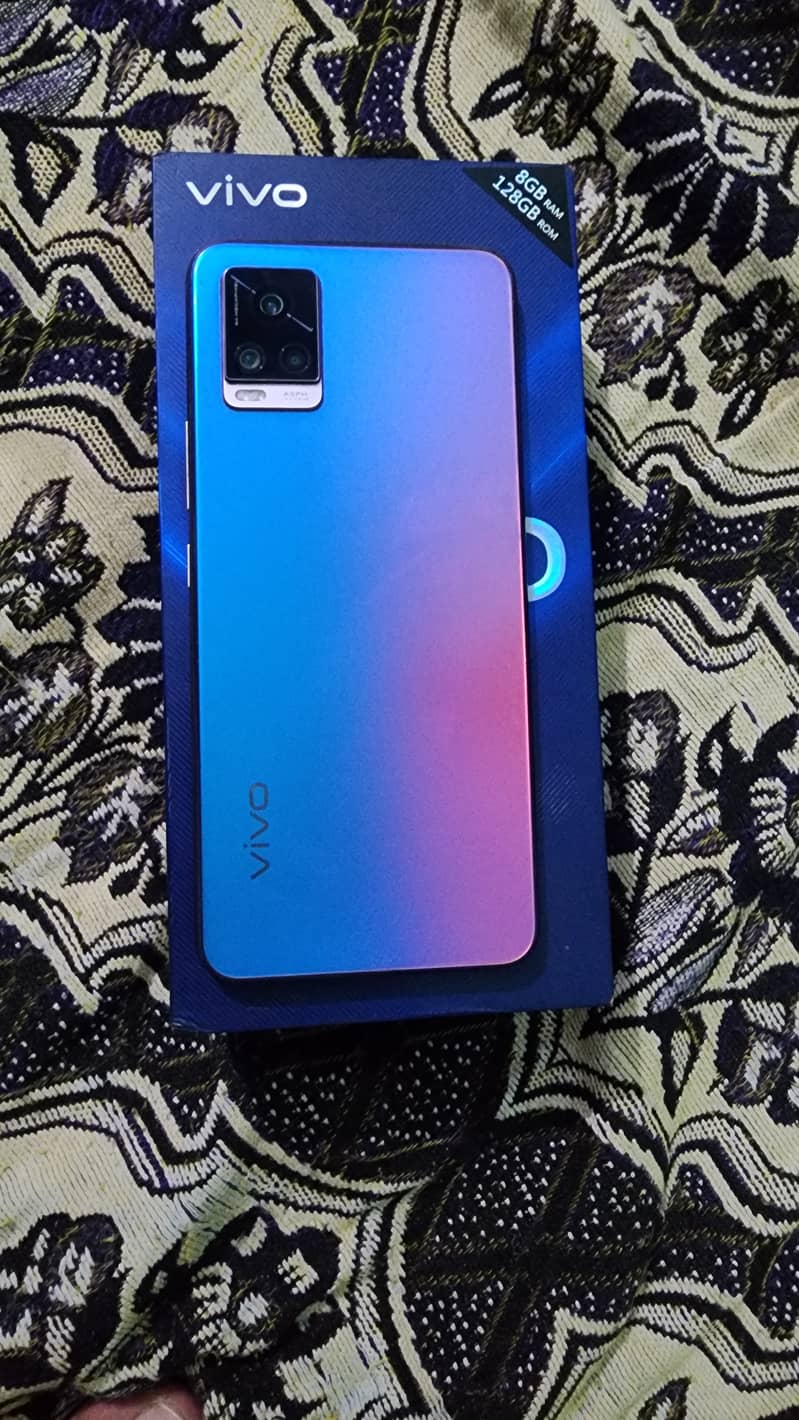 Vivo v20 8/128 6